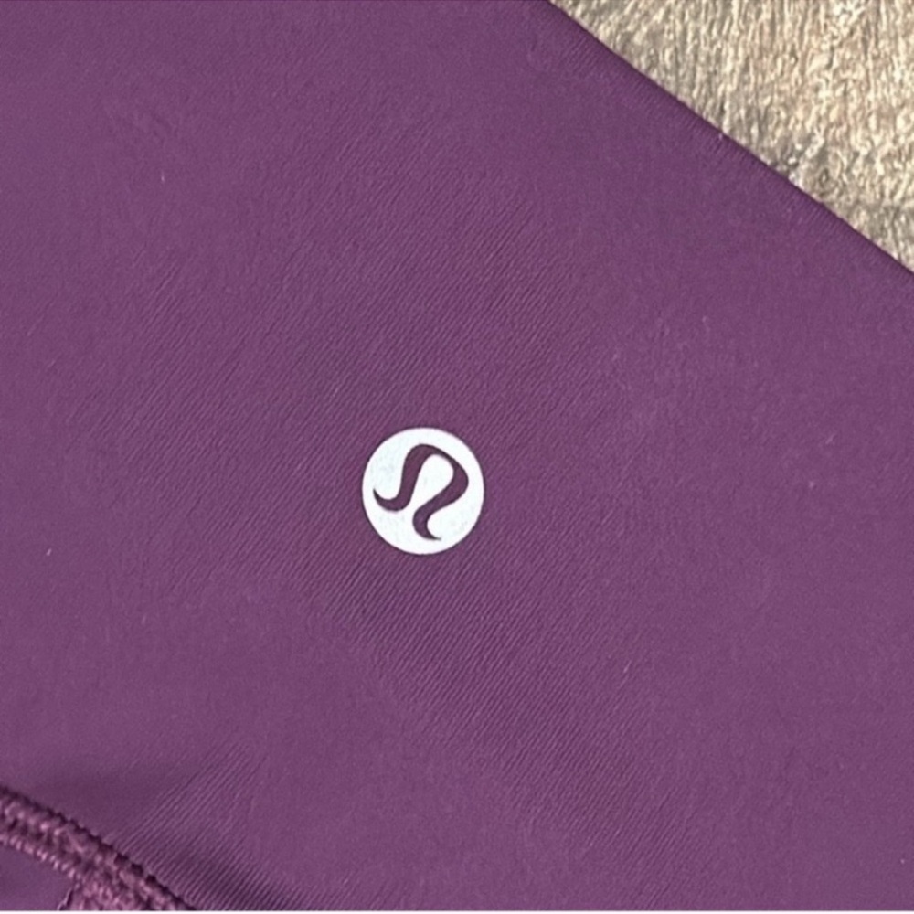 Lululemon Hot Like Agni Pant Darkest Magenta Purple Mesh Leggings Size 4 - Picture 9 of 15